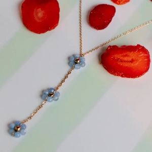 collier azelie bleu 2