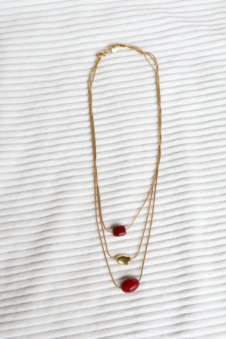 collier ruby 2