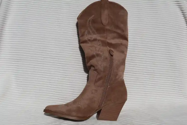 santiag nini 4